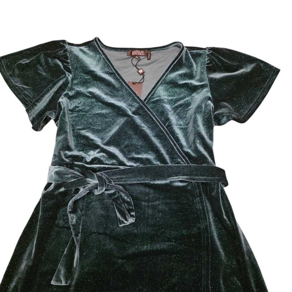 Badgley Mischka Elegant Sparkling Emeral Green Velvet Wrap Dress Size PM - Picture 8 of 16